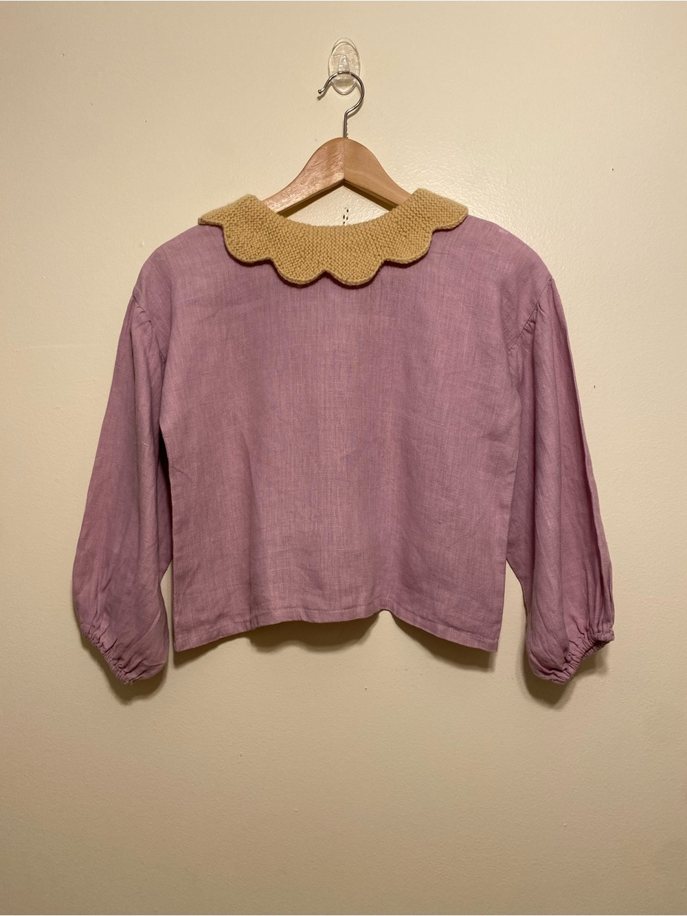 KALINKA Girls' Lavender Top with Scalloped Tan Collar. Size 8-10 years
